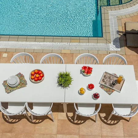 Sunnyvillas: 4br Seafront Villa*private Pool*bw44 * Protaras